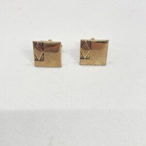 Vintage Swank Cufflinks Gold Tone .75" Square Diamond Design Embossed MCM Signed